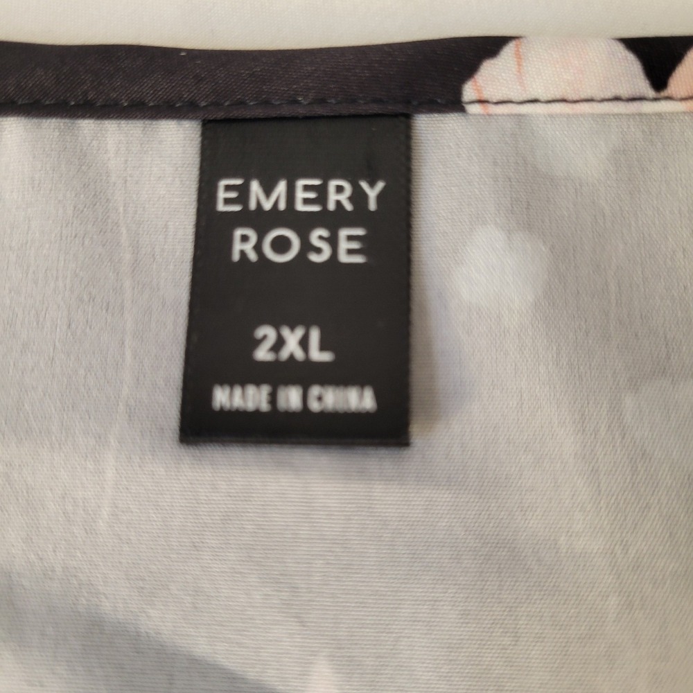 Emery Rose Floral Blouse Women 2XL Black Ruffle Cap Sleeve V-Neck Button Front - Picture 4 of 8